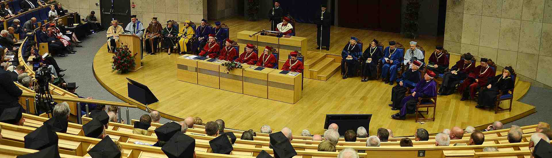 Angos Kraków Tłumaczenia