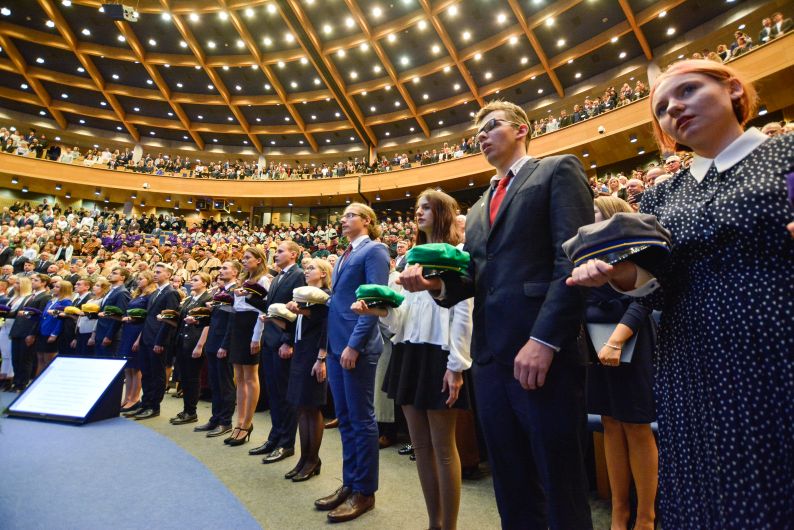 Tłumaczenia symultaniczne w j. angielskim podczas Inauguracji roku akademickiego na Uniwersytecie Jagiellońskim ANGOS