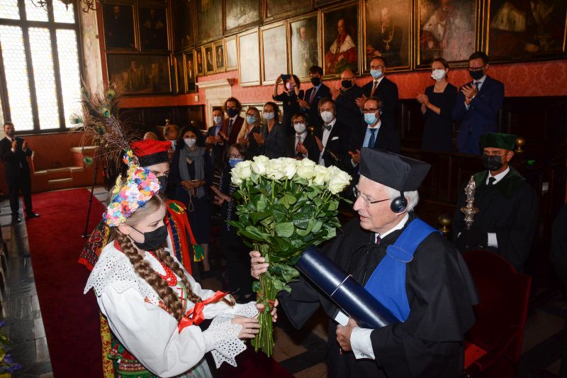 Tłumaczenie symultaniczne w j. niemieckim – doktorat honoris causa UJ dla prof. Reinera Schmidt`a