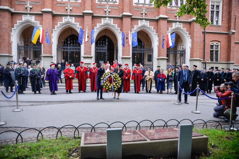 Tłumaczenia symultaniczne podczas inauguracji 660. roku akademickiego na Uniwersytecie Jagiellońskim